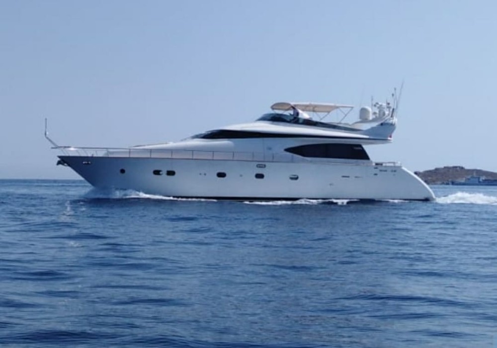 yacht maiora 22 metri